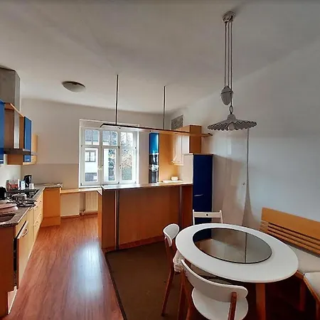 Homestay szállás R24 - Rose House *